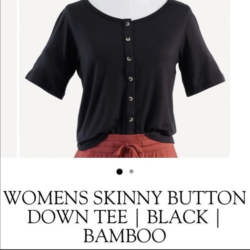 Kate Quinn mama button down bamboo top